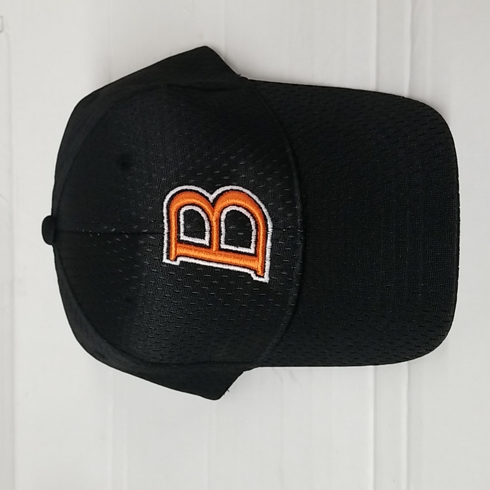 B Black Hat Breathable velcro adjustable good condition
